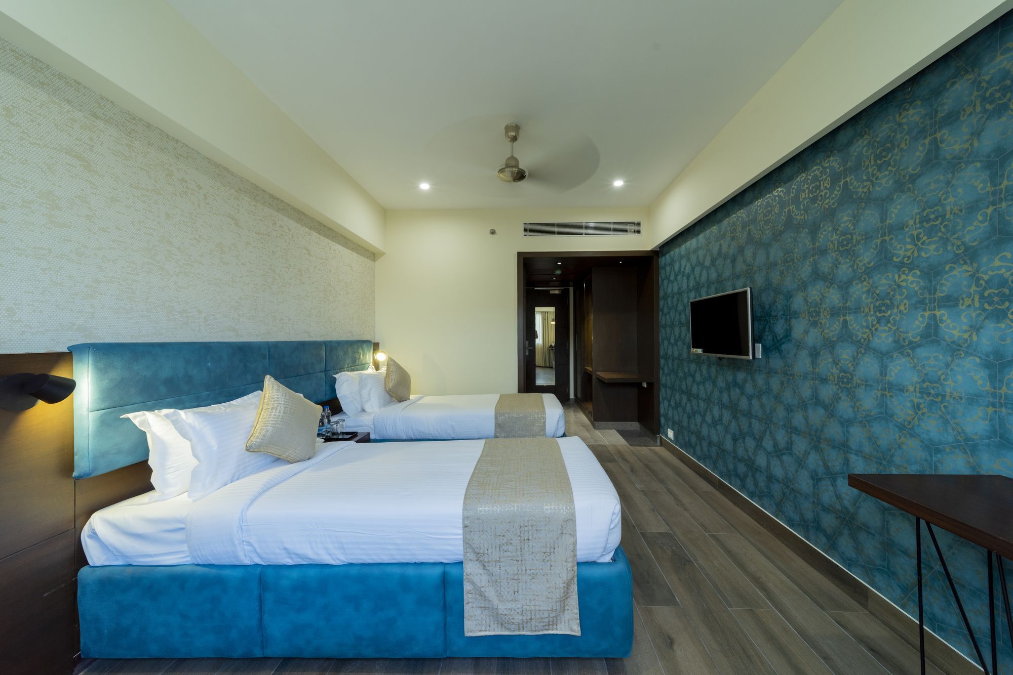Hotel Bhagini Icon Domlur Bangalore Exterior foto